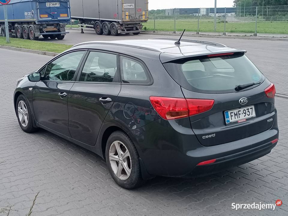 Kia Ceed Lift 10TGDI serwisowana centralny zamek Łuków