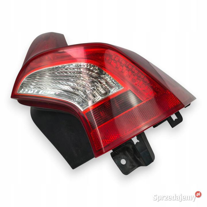 LAMPA PRAWA Volvo V60 20102018 tylna tylnia Lampy tylne