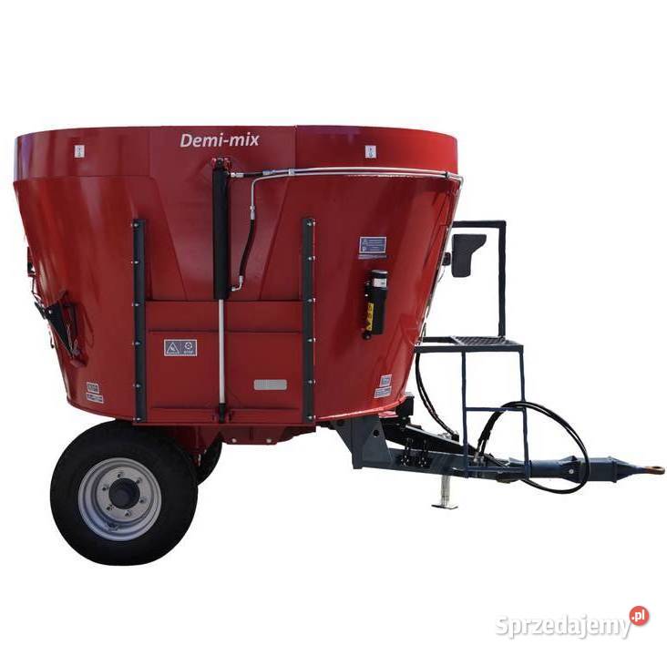 Pionowy paszowóz wóz paszowy Hodowla bydła