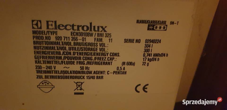 sprzedam zamrażarkę Electrolux 300l wolnostojące Rudzica