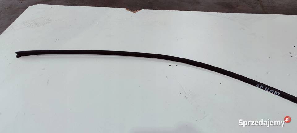 LISTWA MAT LEWA KAROSERYJN AUDI Q5 8R 8R0853703 Przystajń