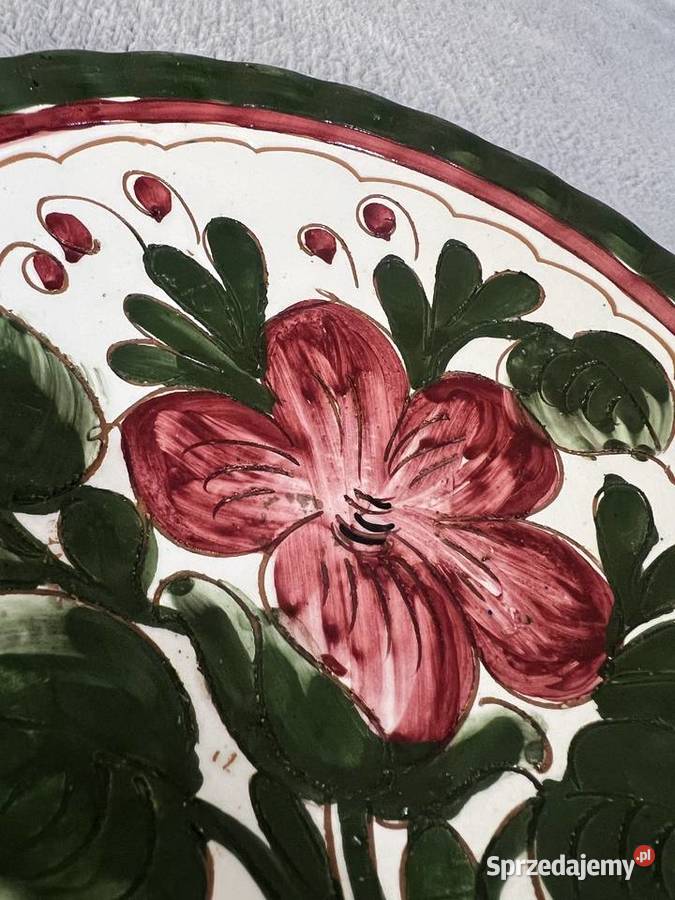 Talerze zestaw ozdobnych talerzy z kwiatem Talerze i talerzyki Jasło