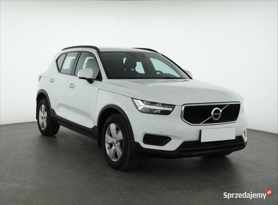 Volvo XC40 T3 120KM Piaseczno