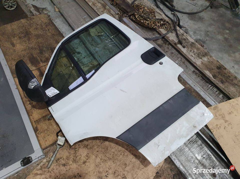 DRZWI LEWE PRZÓD IVECO DAILY 35C13 Lipno