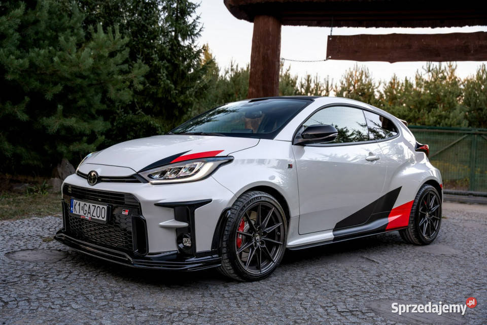 Toyota Yaris GRFour W2C 16 Turbo 261 Pakiet GR Yaris Ropczyce