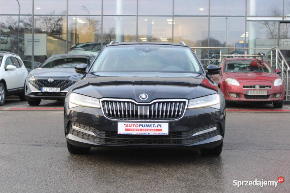Skoda Superb 2021r salon LED Matrix el klapa