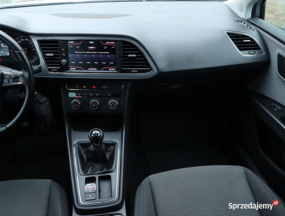 Seat Leon 12 TSI relingi dachowe