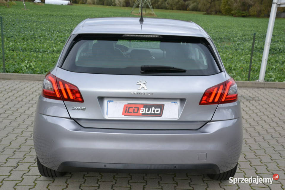 Peugeot 308 NISKI PRZEBIEG model na 2020r 110 1200cm3 308