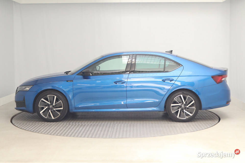 Skoda Octavia 15 eTSI mHEV wielofunkcyjna kierownica Octavia Zabrze