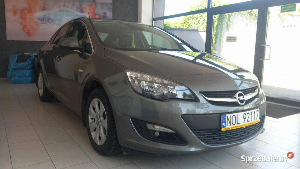 Opel Astra Astra IV 14 140 salon Polska sprzedam