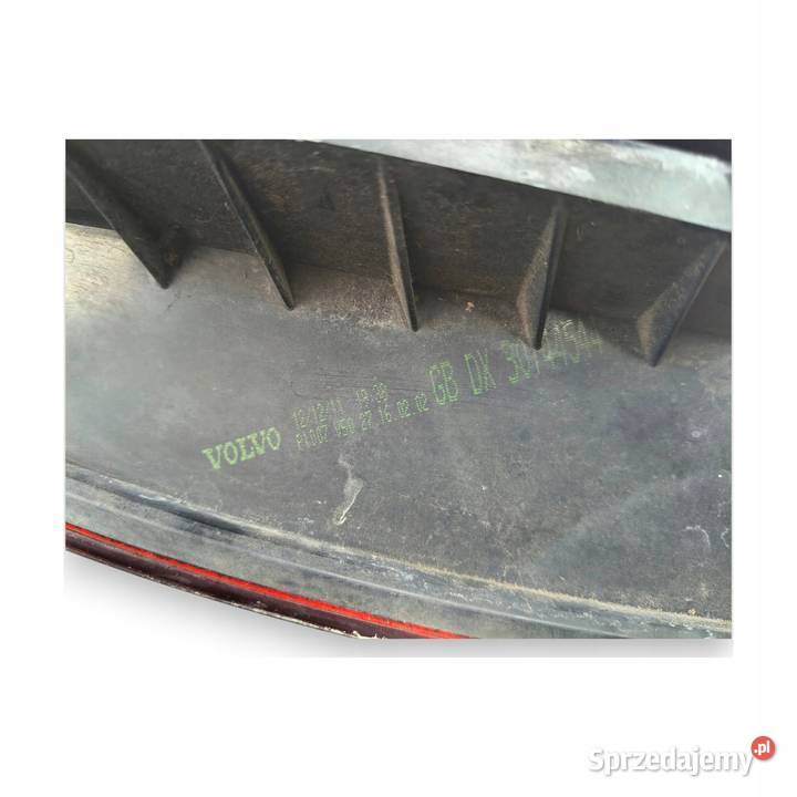 LAMPA PRAWA Volvo V50 I LIFT 20072012 tylna osobowe