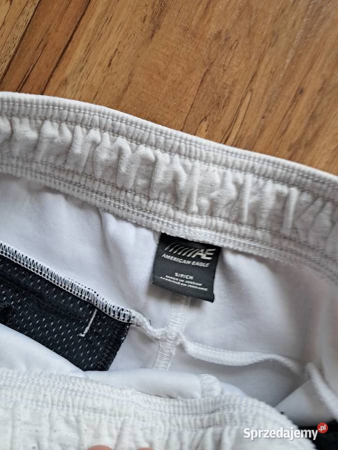 spodnie dresowe z USA american eagle stan 2 razy