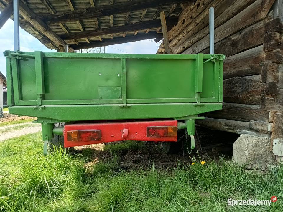 Przyczepa z kiprem Łąkta Górna