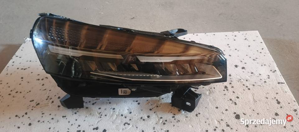 LAMPA RENO CLIO V PRAWA Brześć Kujawski