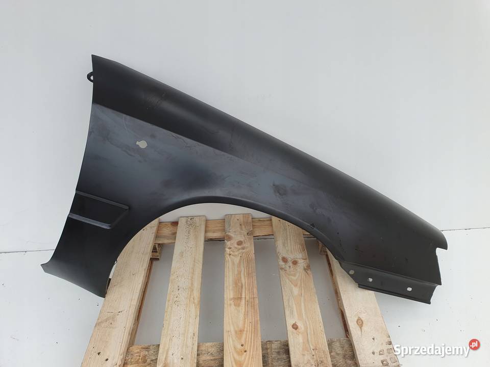 Daewoo Espero 9097r PRZEDNI BŁOTNIK PRAWY PRZÓD osobowe Janów