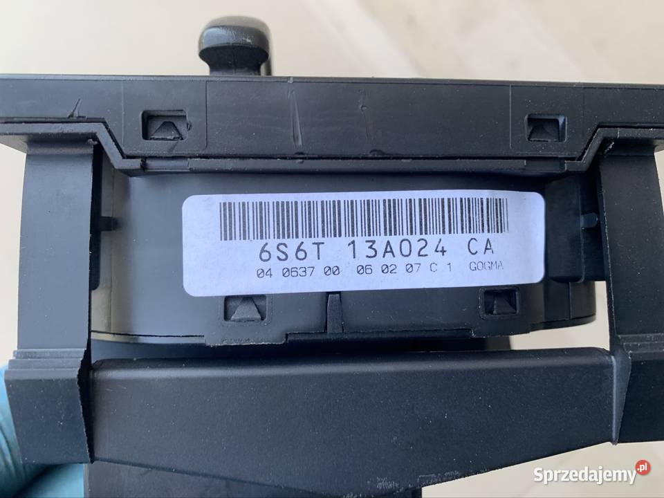 6S6T13A024 włącznik świateł ford fiesta mk6 lift Rok produkcji 2008 zachodniopomorskie