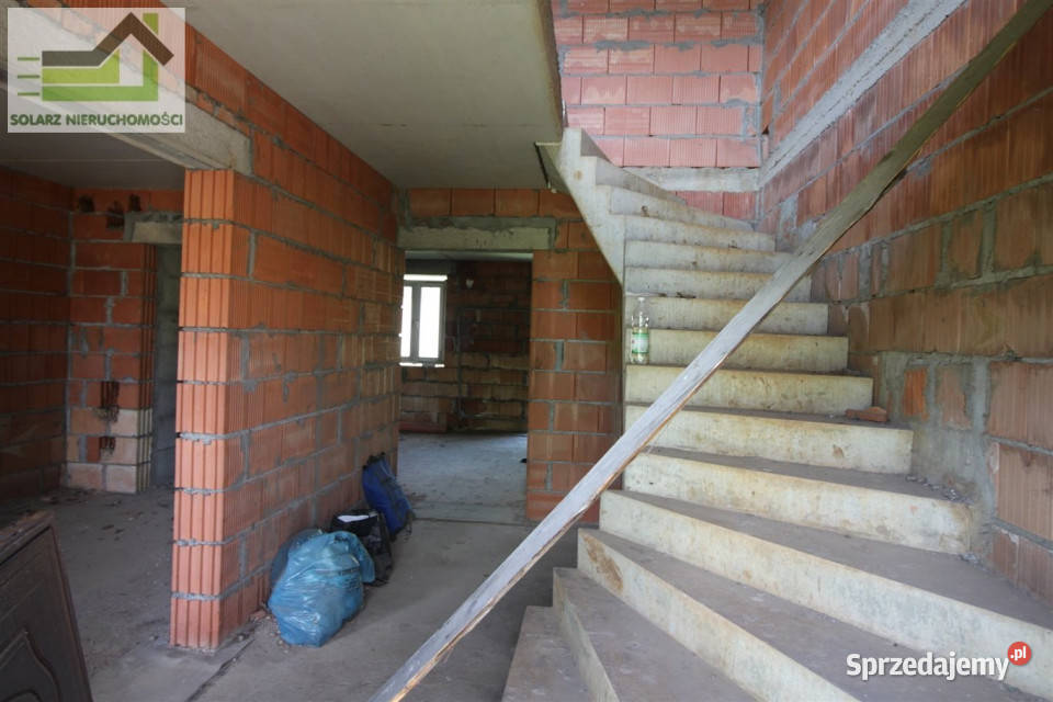 sprzedaży domu szeregowego 147m2 Sosnowiec do wykończenia