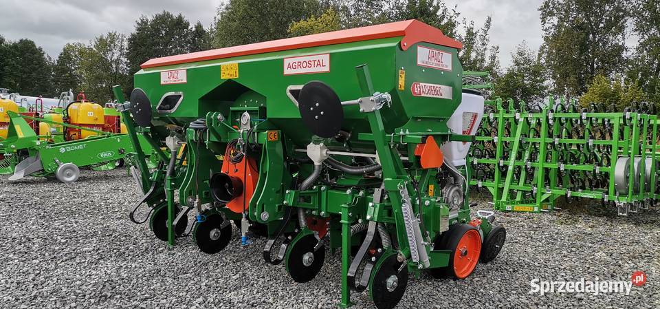 Siewnik punktowy pneumatyczny do Kukurydzy Apacz lubelskie Tarnogród
