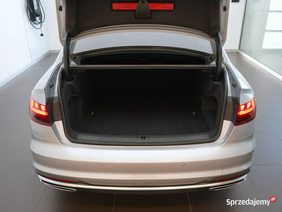Audi A4 Limousine 40TFSI 204 Nav Tempomat Kamera łopatki zmiany biegów A4 Kielce