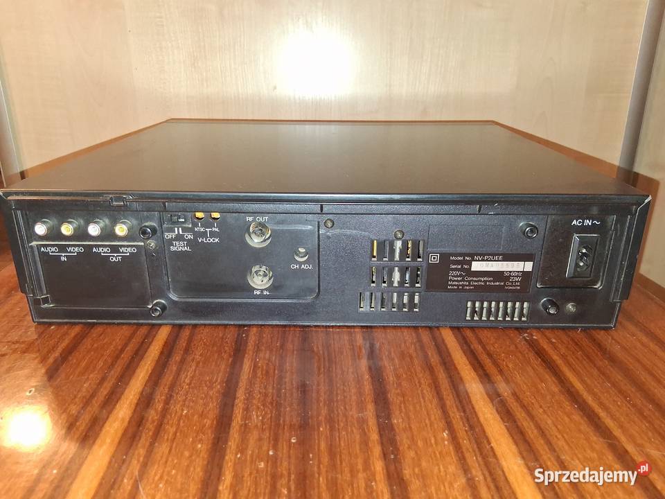 Magnetowid VHS Panasonic NVP2U HQ Poznań sprzedam