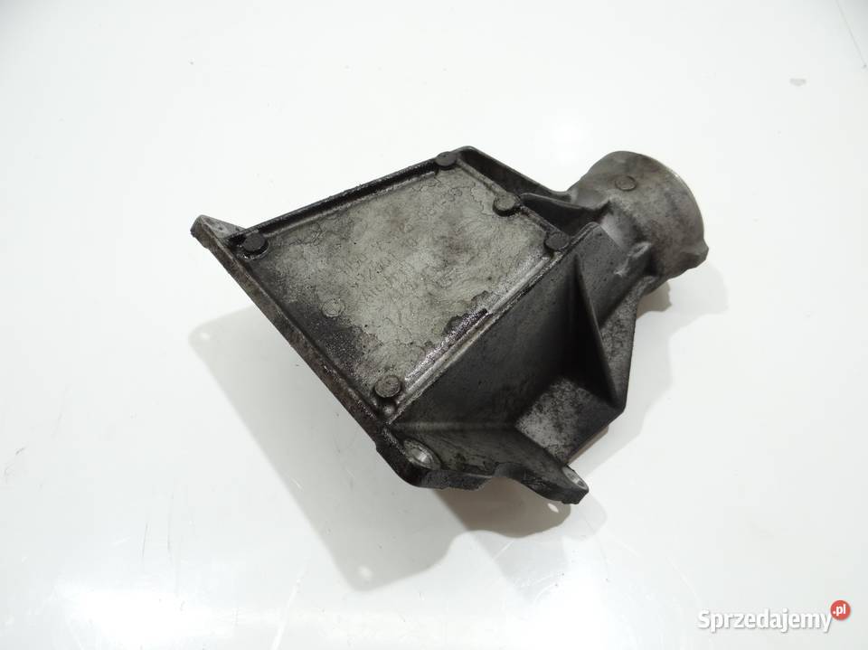 ŁAPA WSPORNIK PÓŁOSI PRAWY BMW F10 F11 N57 osobowe Strzyżewice