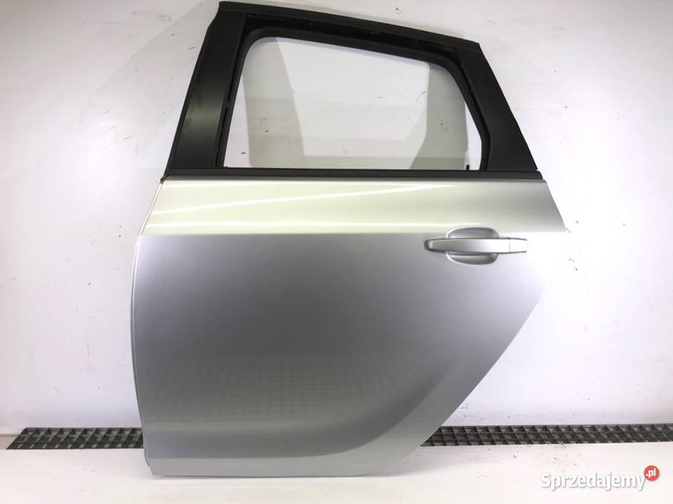 DRZWI LEWY TYŁ OPEL ASTRA J Hatchback 0915 osobowe