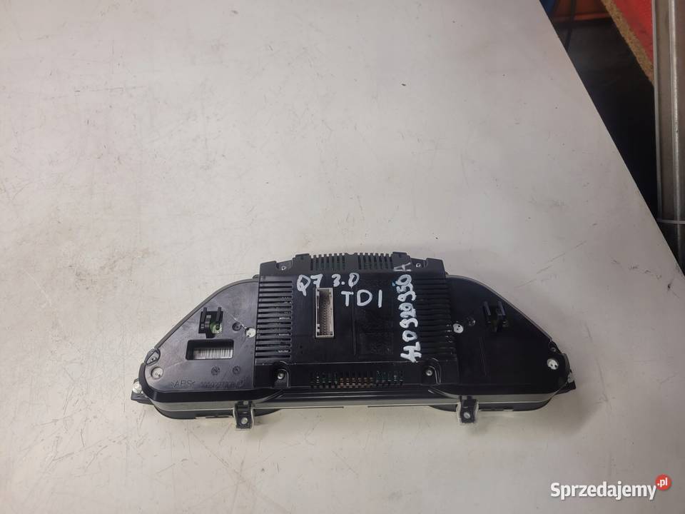 LICZNIK ZEGARY AUDI Q7 4L 30 TDI 4L0920950A UK Przystajń sprzedam