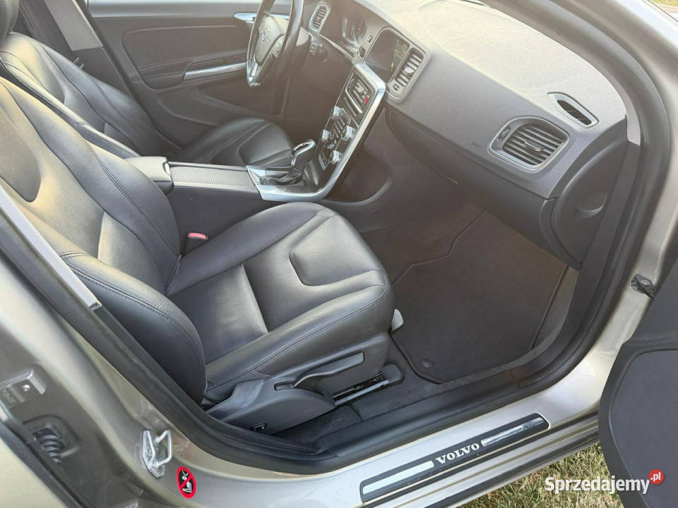 Volvo V60 Perfekcyjny Automat Bezwypadkowy I