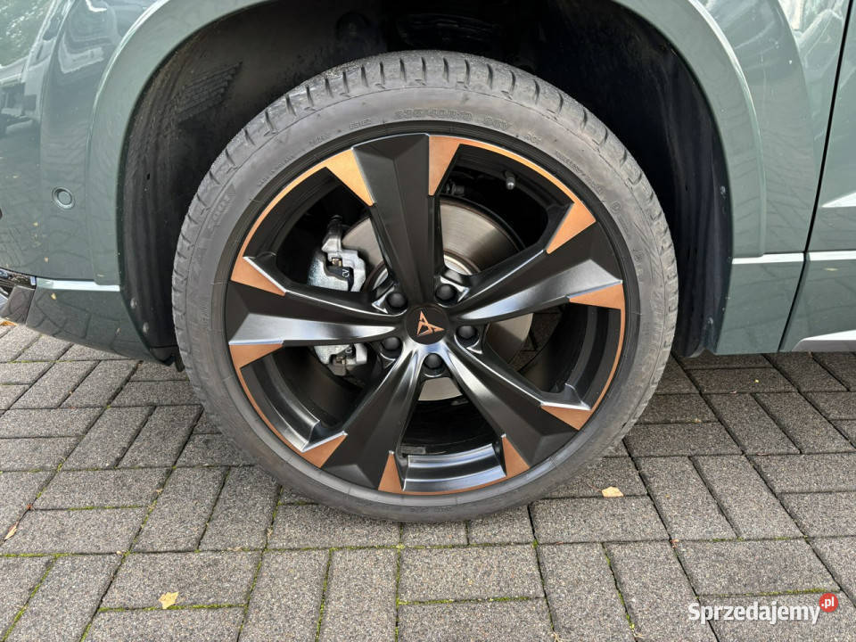 Cupra Ateca 15TSI 150 DSG 2024 r salon I elektryczne lusterka Myślenice sprzedam