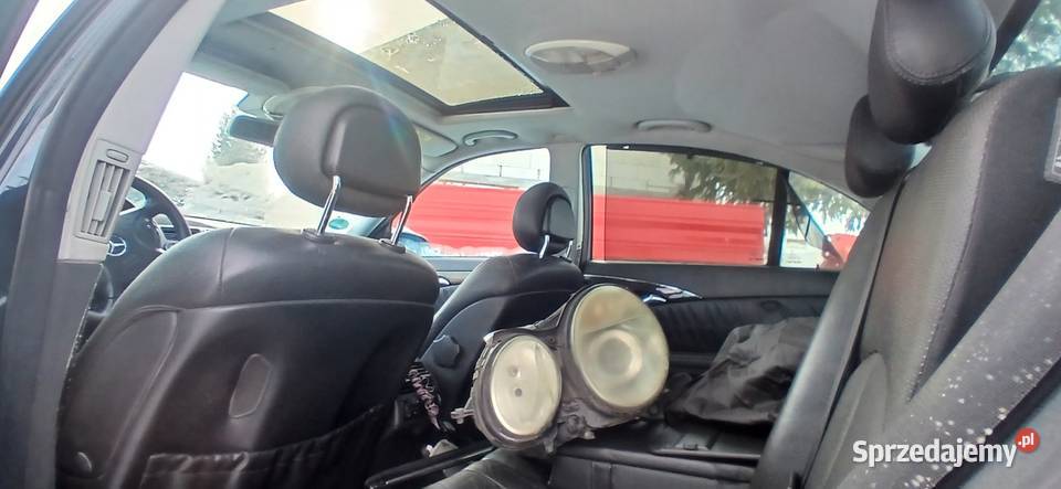 Mercedes w211 32 cdi 2004W całości na części osobowe Chełm