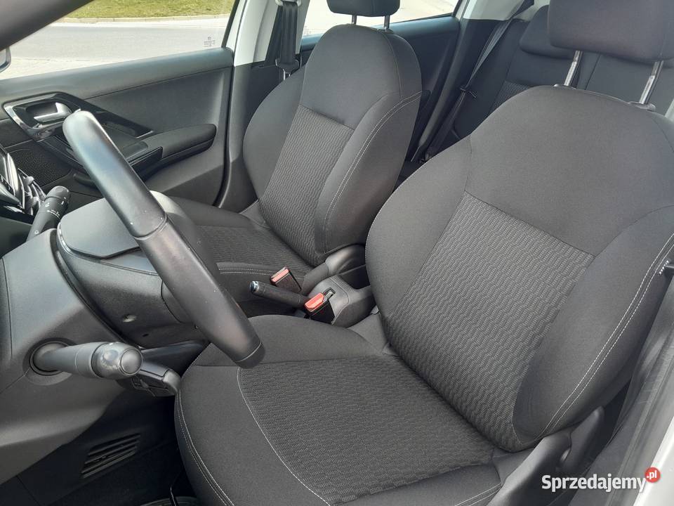 Sprzedam Peugeot 208 Active SS doinwestowany nieuszkodzony Konin