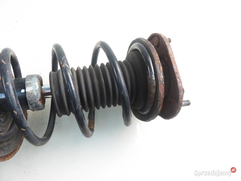 MCPERSON PRAWY PRZEDNI TOYOTA AURIS E18 16 Amortyzatory sprzedam