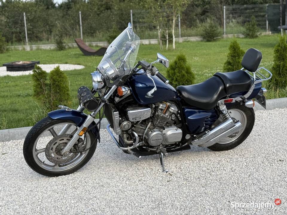 Honda Super Magna VF 700 Ładny stan Gotowa do Włocławek sprzedam