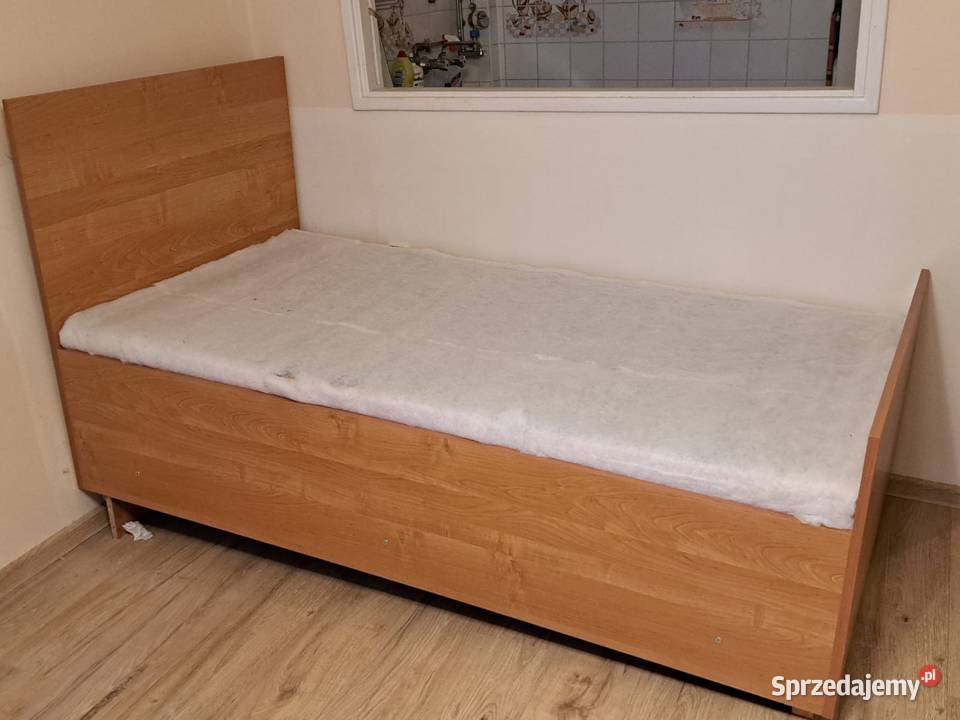 Łóżko drewniane z materacem Łóżka Kraków