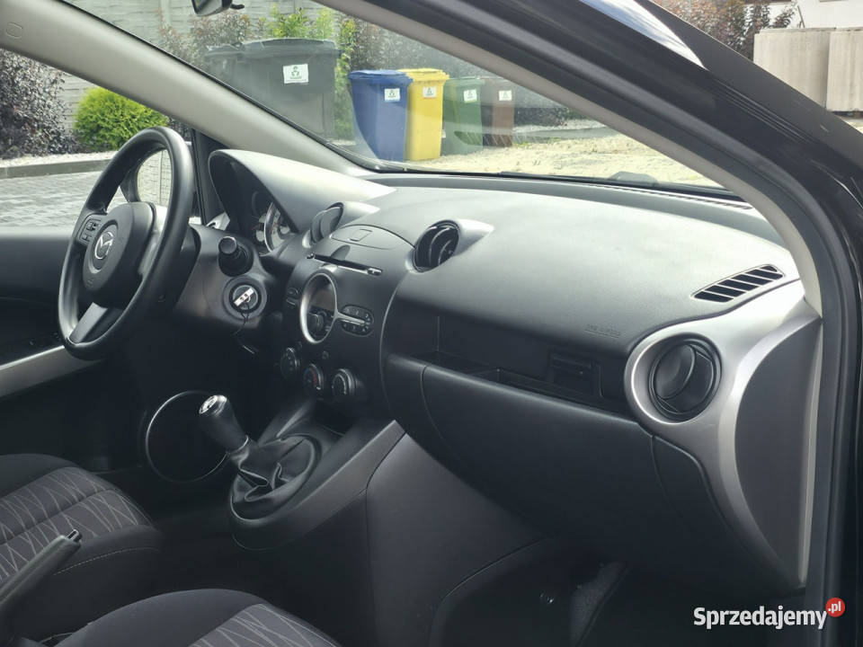 Mazda 2 133 Benzyna Serwisowany Gwarancja Bogate elektryczne lusterka Samochody osobowe