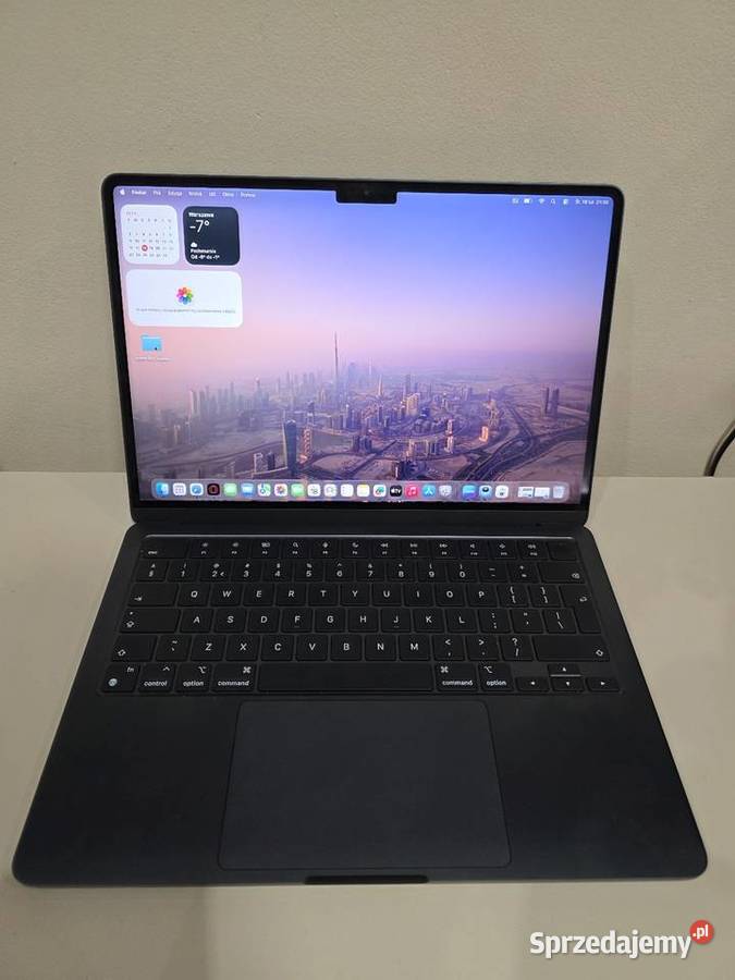 Macbook air 16gb śląskie Dąbrowa Górnicza