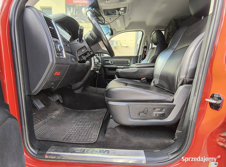 Dodge RAM RAM 57HemiLPG skóraNAVI ALU 20 homologacja na ciężarowe kujawsko-pomorskie Bydgoszcz