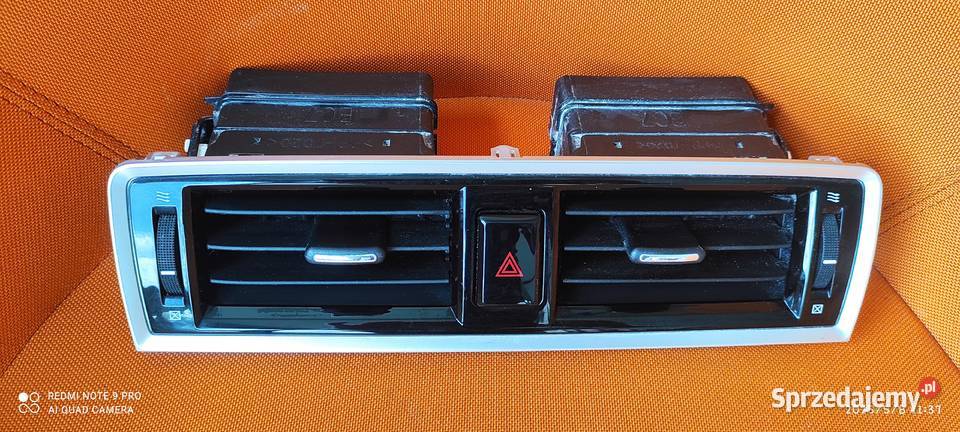 Kratka nawiewu Środkowa Subaru Outback V 2018 r Rok produkcji 2018 Częstochowa