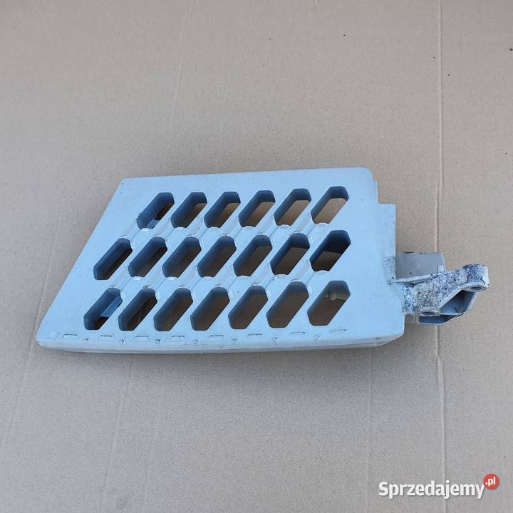 VOLVO FH4 STOPIEŃ DOLNY ALUMINIOWY PRAWY Karoseria Bieleń