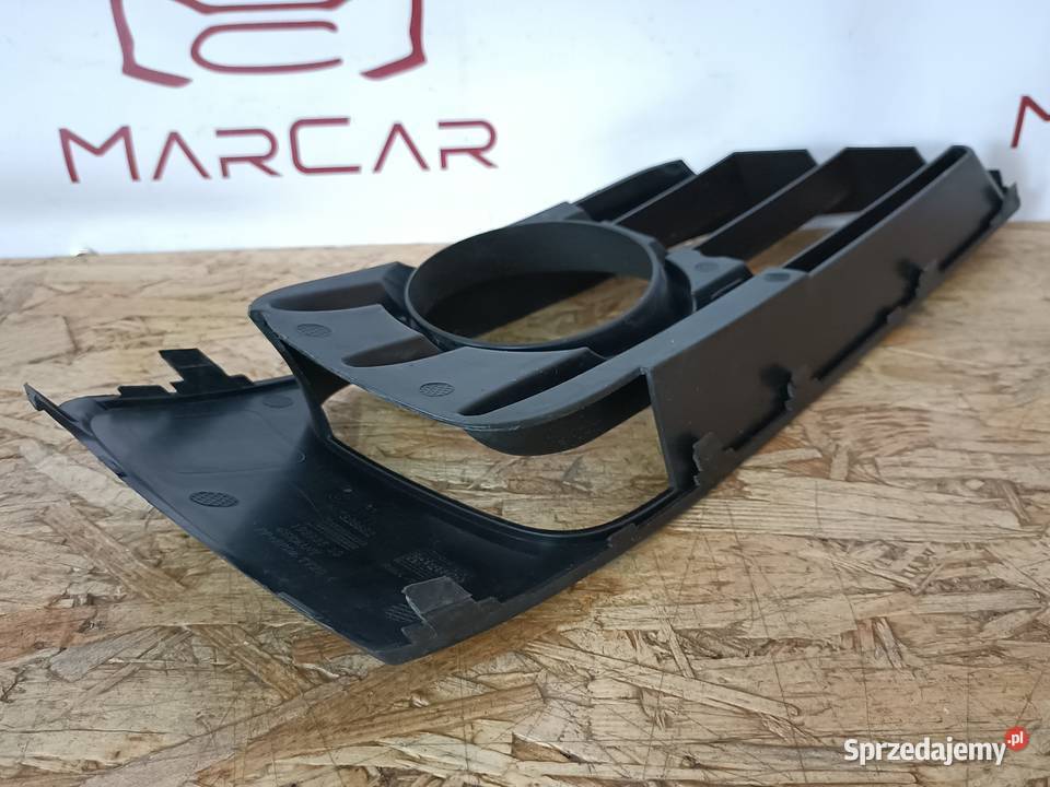 BMW 2 F45 F46 KRATKA ZDERZAKA PRAWY PRZÓD Pleszew