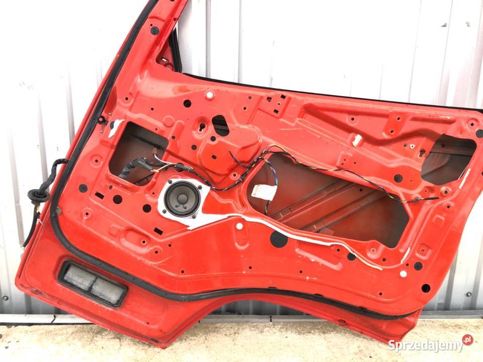 DRZWI PRAWY PRZÓD RENAULT TRUCKS D Hatchback ciężarowe