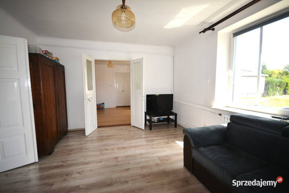 sprzedaży domu wolnostojącego Niemce 100m2 sprzedam