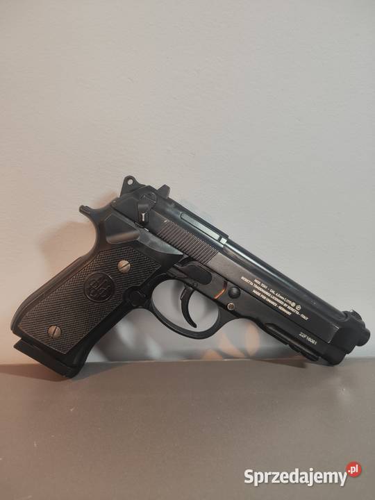 Wiatrówka krótka beretta mod92A1