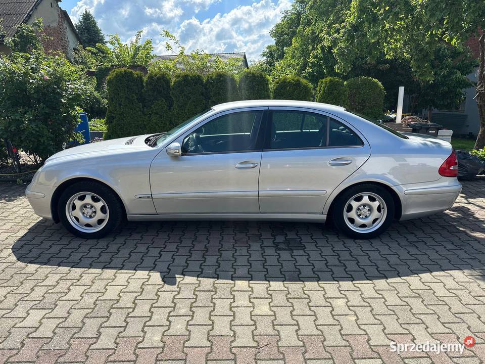 Mercedes W211 E200cdi 122 2004r 2148cm3 śląskie Zabrze