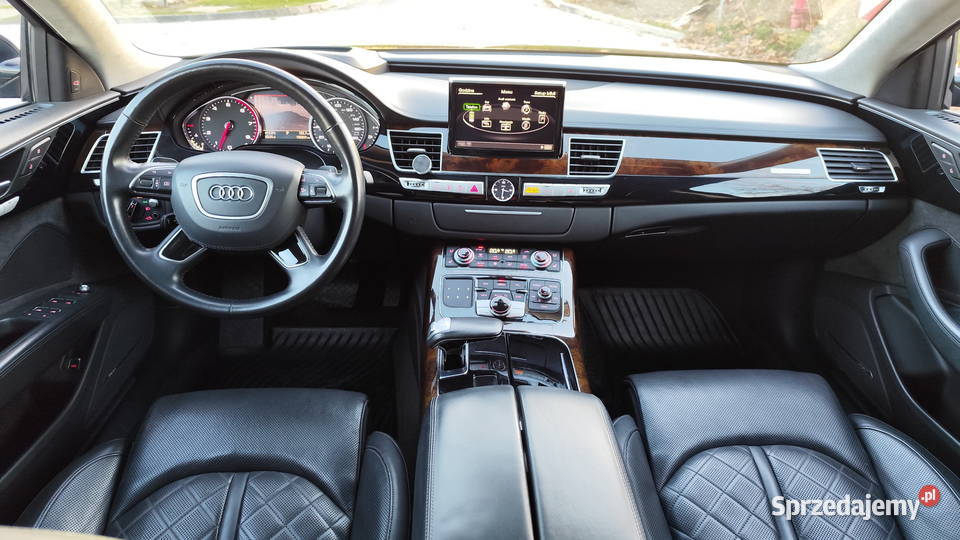 AUDI A8L 2017r 40 TFSI 450 450KM