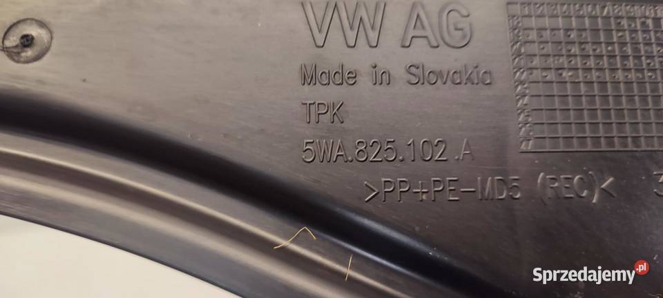 SKODA KAROQ OSŁONA PODWOZIA PRAWY TYŁ 5WA825102A