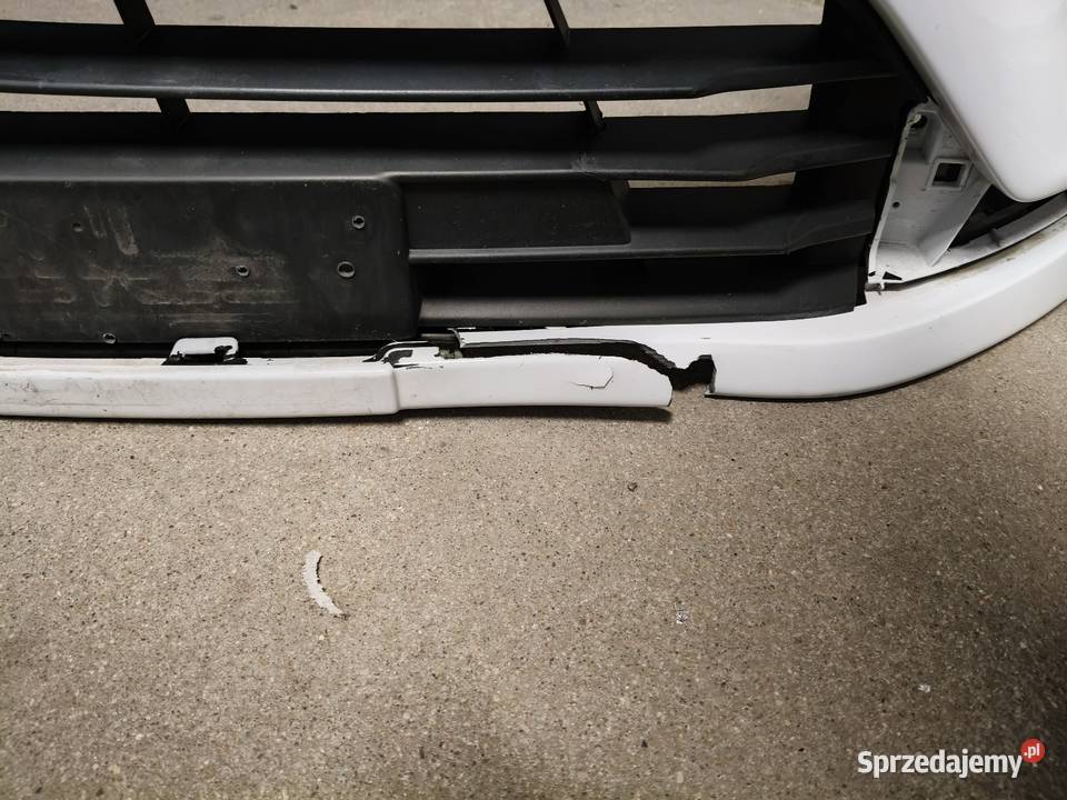 Zderzak przedni Clio 4 polift sprzedam
