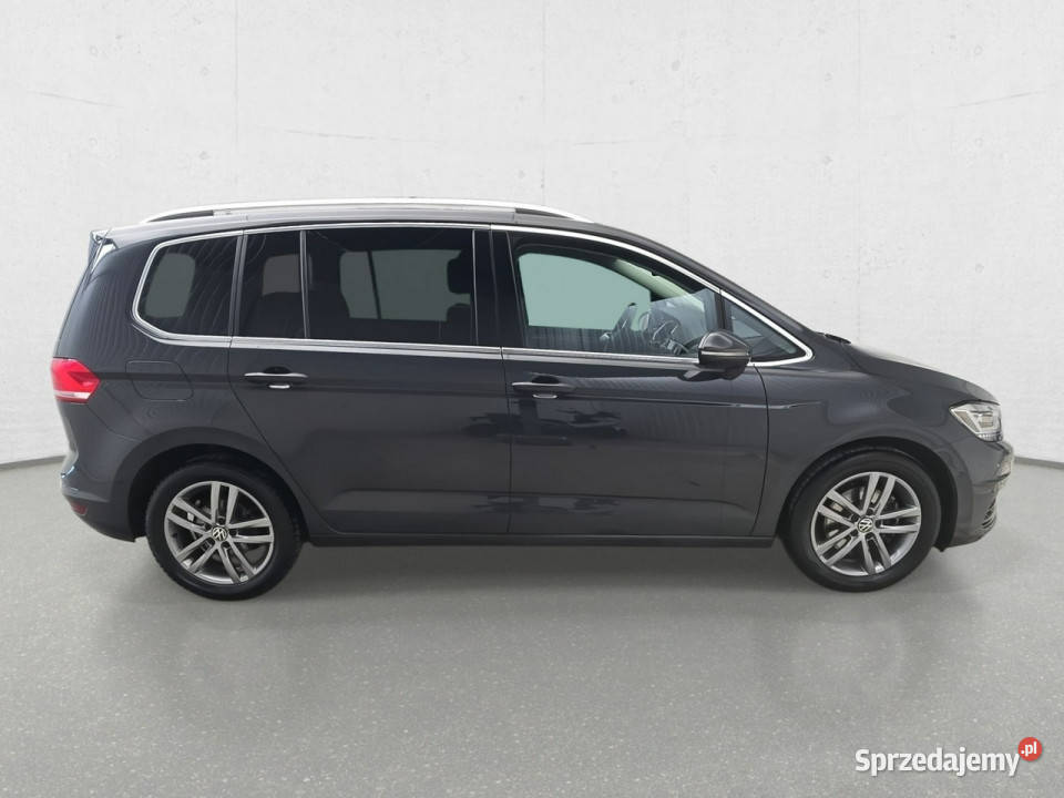 Volkswagen Touran Poleasingowe BZ III 2015 nieuszkodzony Komorniki