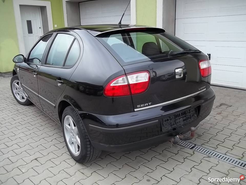 SEAT LEON 16 16v ŁADNY mały przebieg Hatchback Nowy Sącz