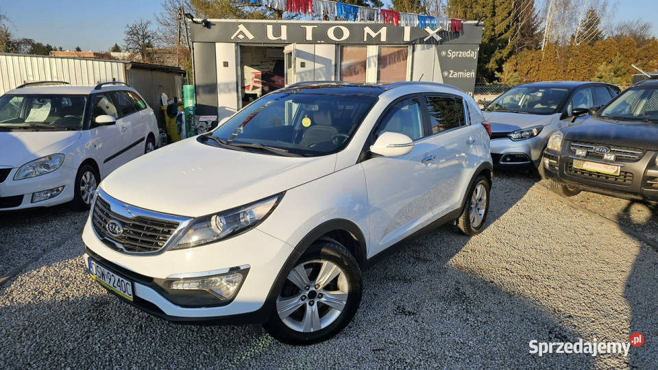 Kia Sportage 17 D Bogate wyposażenie Zadbana lakier metallic